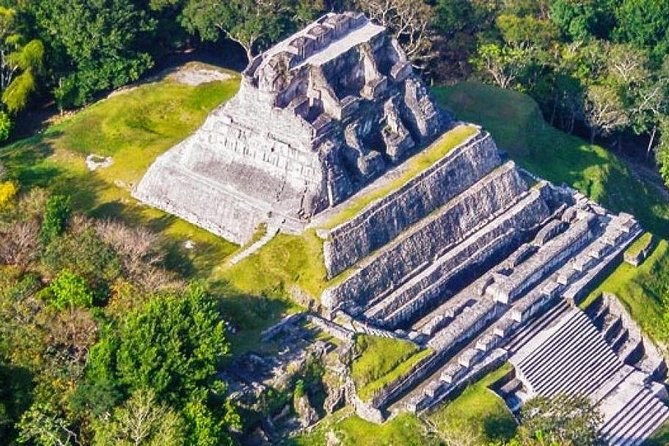 Double Activity Limo Tour: Xunantunich Ruins & Cave Tubing Adventure
