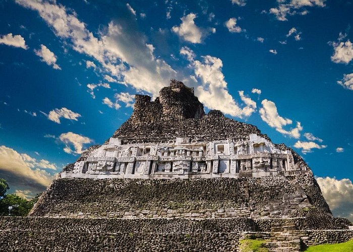 Xunantunich Maya Temple and Jungle River Cave Tubing Combo Tour