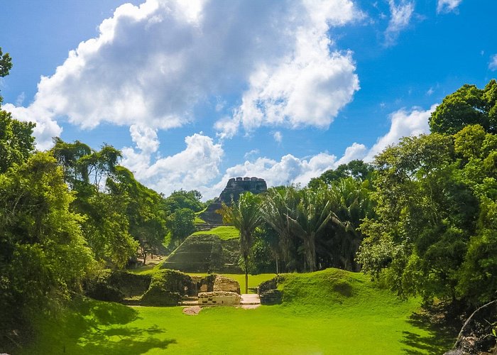 Xunantunich Mayan Ruins Tour from San Ignacio